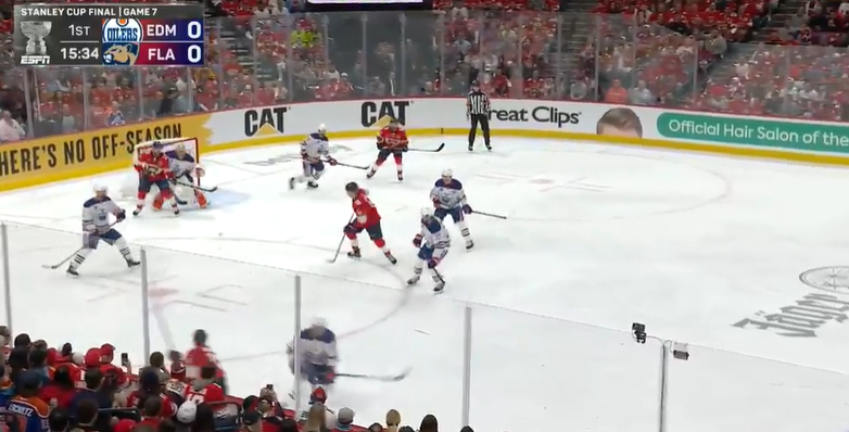 Carteris Verhaeghe muša pirmąjį septintųjų NHL rungtynių įvartį